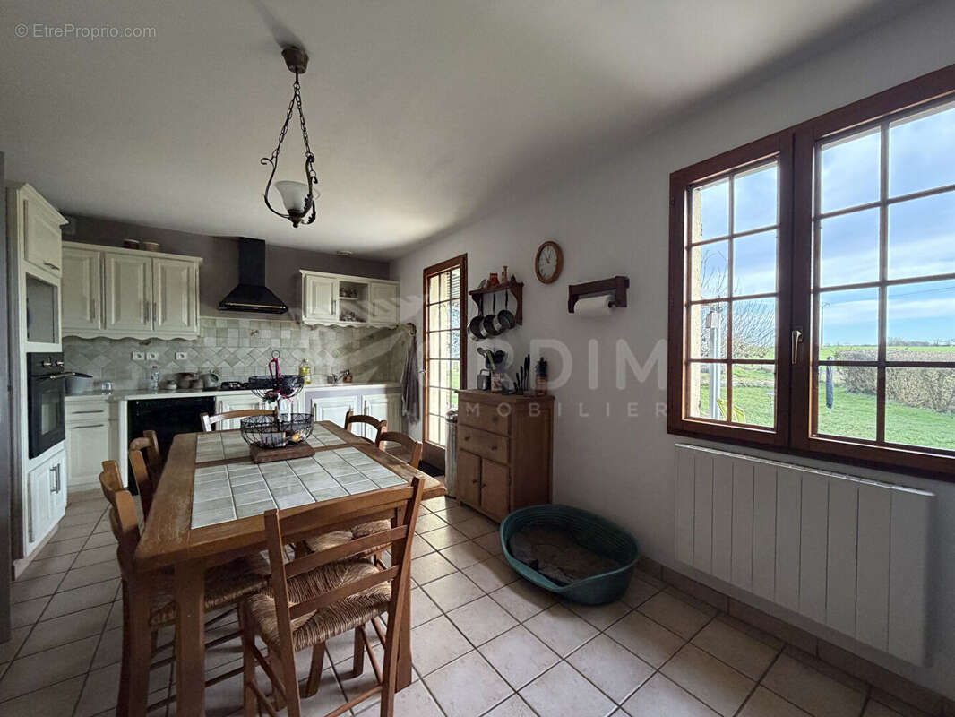 Maison à COSNE-COURS-SUR-LOIRE