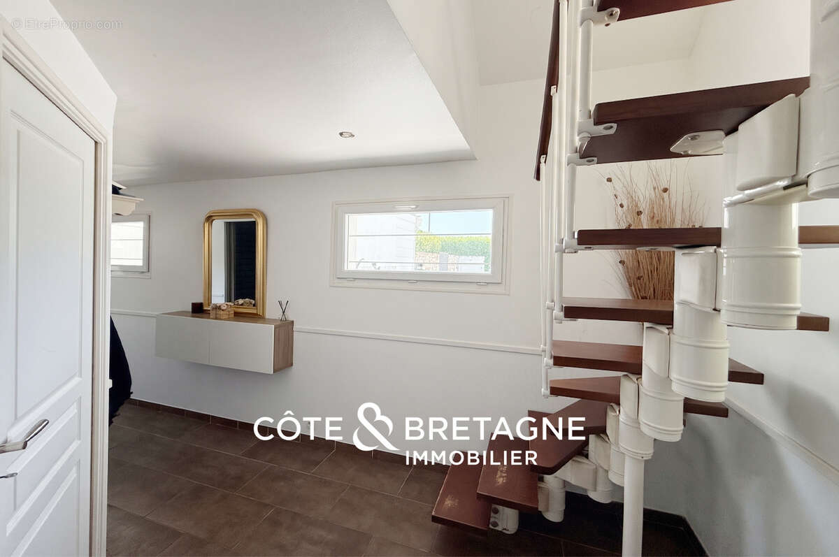 Maison avec piscine et vie de plain-pied   port morvan / port de dahouët   ref 2026114 - photo 10