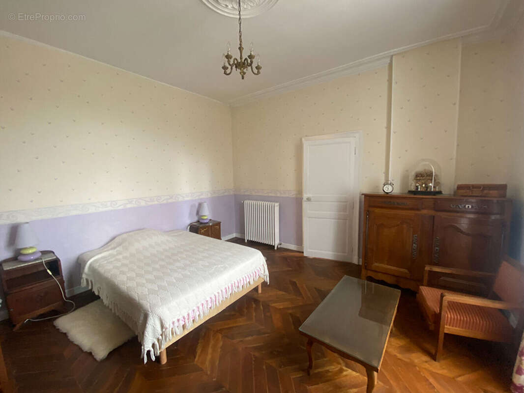 LA FERTE BERNARD, maison bourgeoise 6 chambres - photo 7