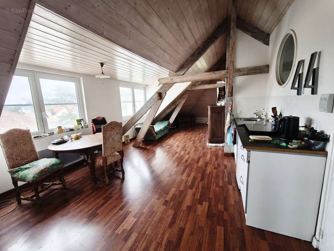 Appartement à SAINT-MICHEL-CHEF-CHEF