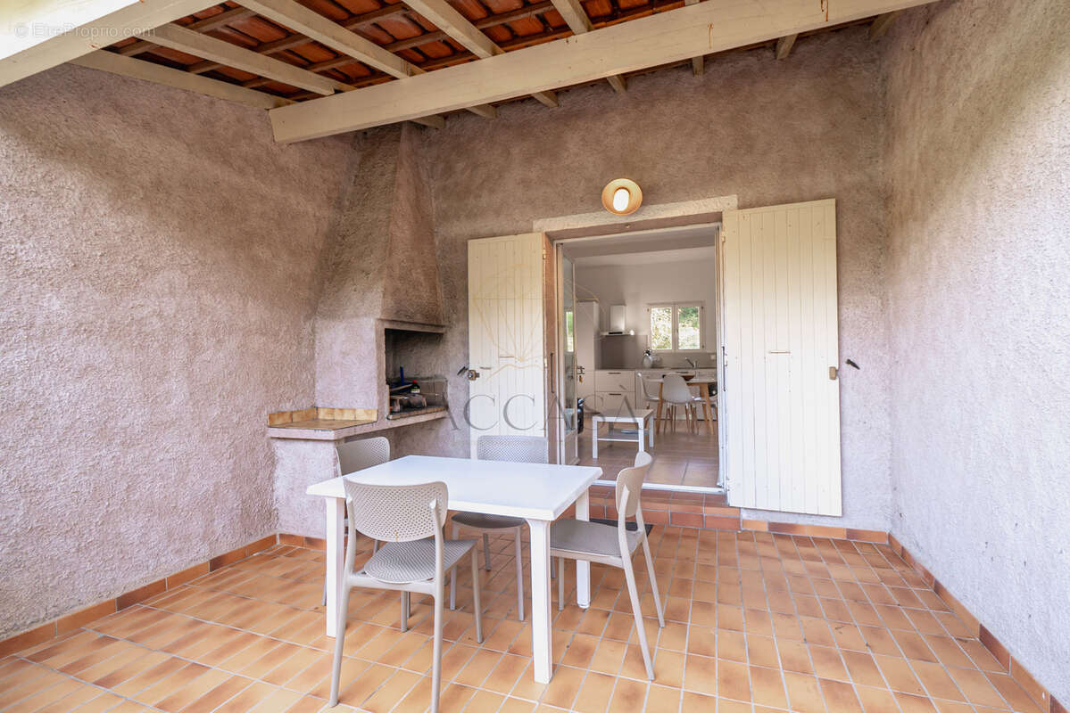 Maison à PORTO-VECCHIO