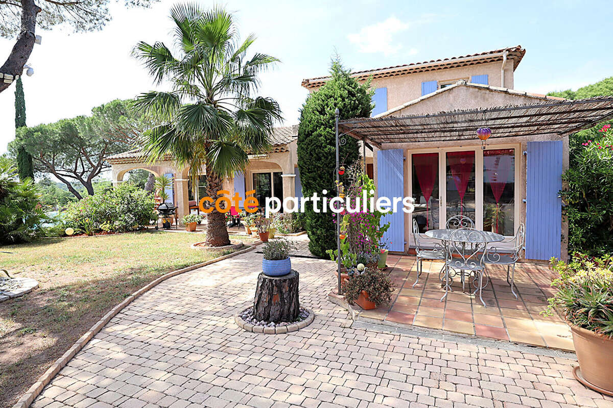Maison à FREJUS