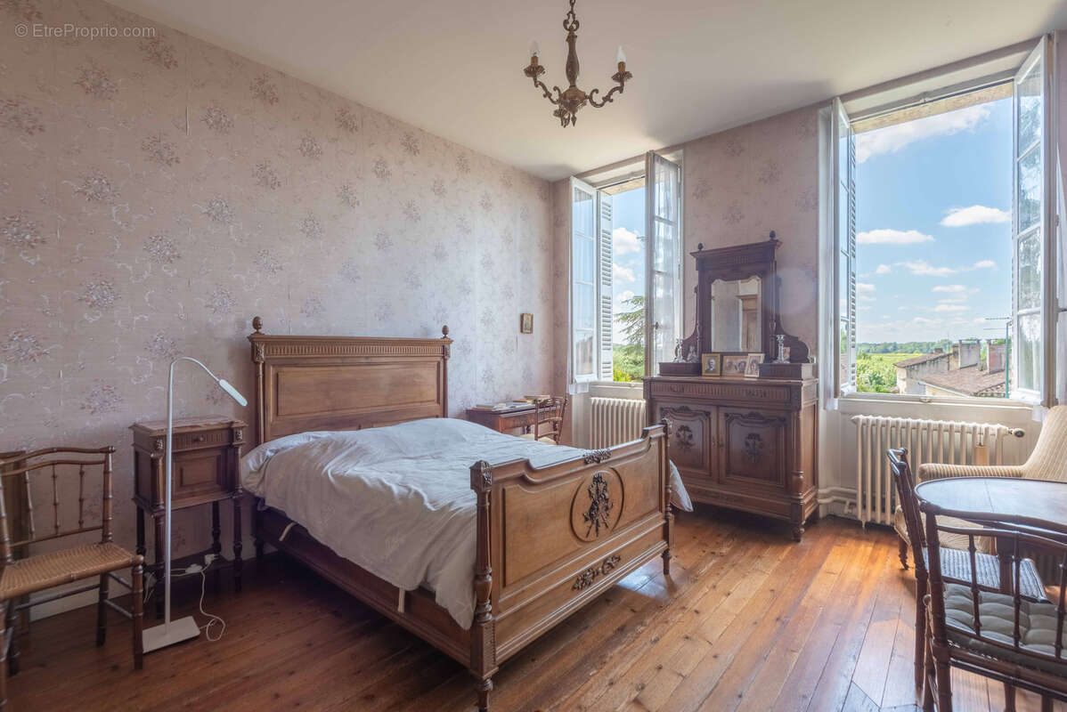 Maison à QUINSAC
