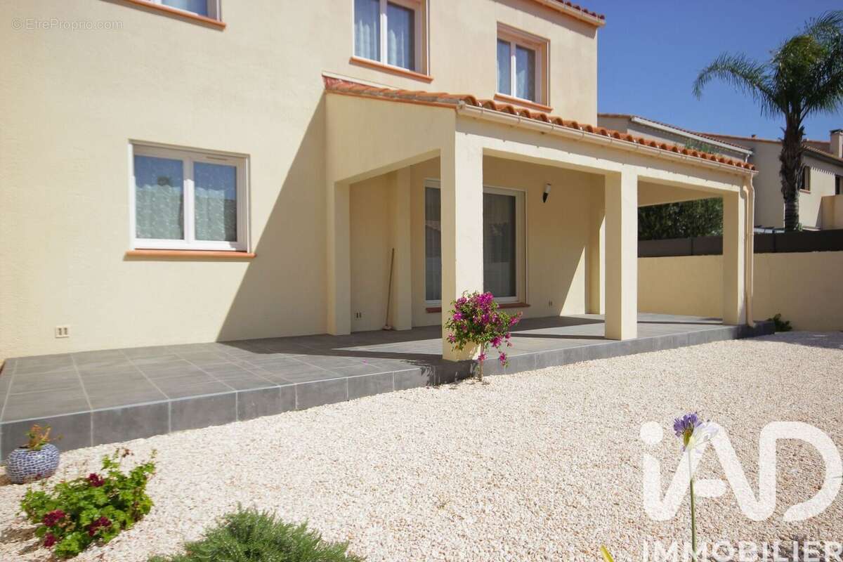 Photo 2 - Maison à LATOUR-BAS-ELNE