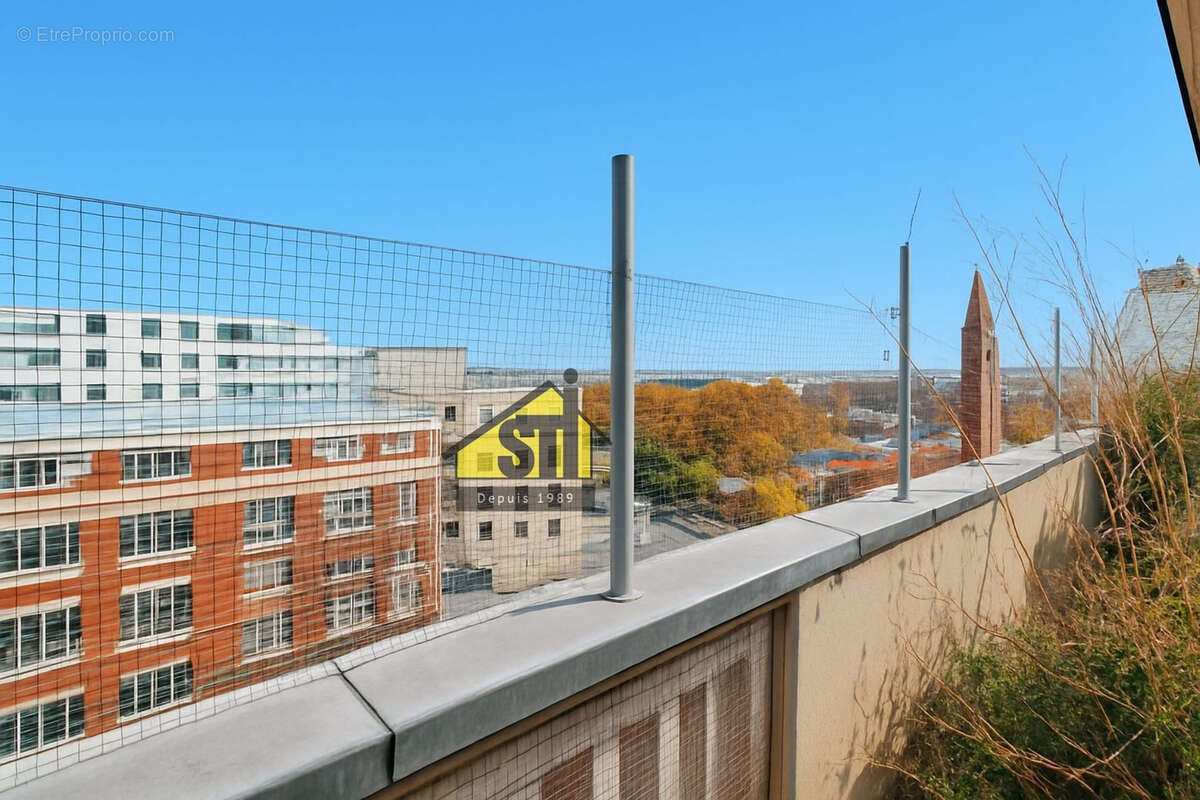 Appartement à PARIS-15E