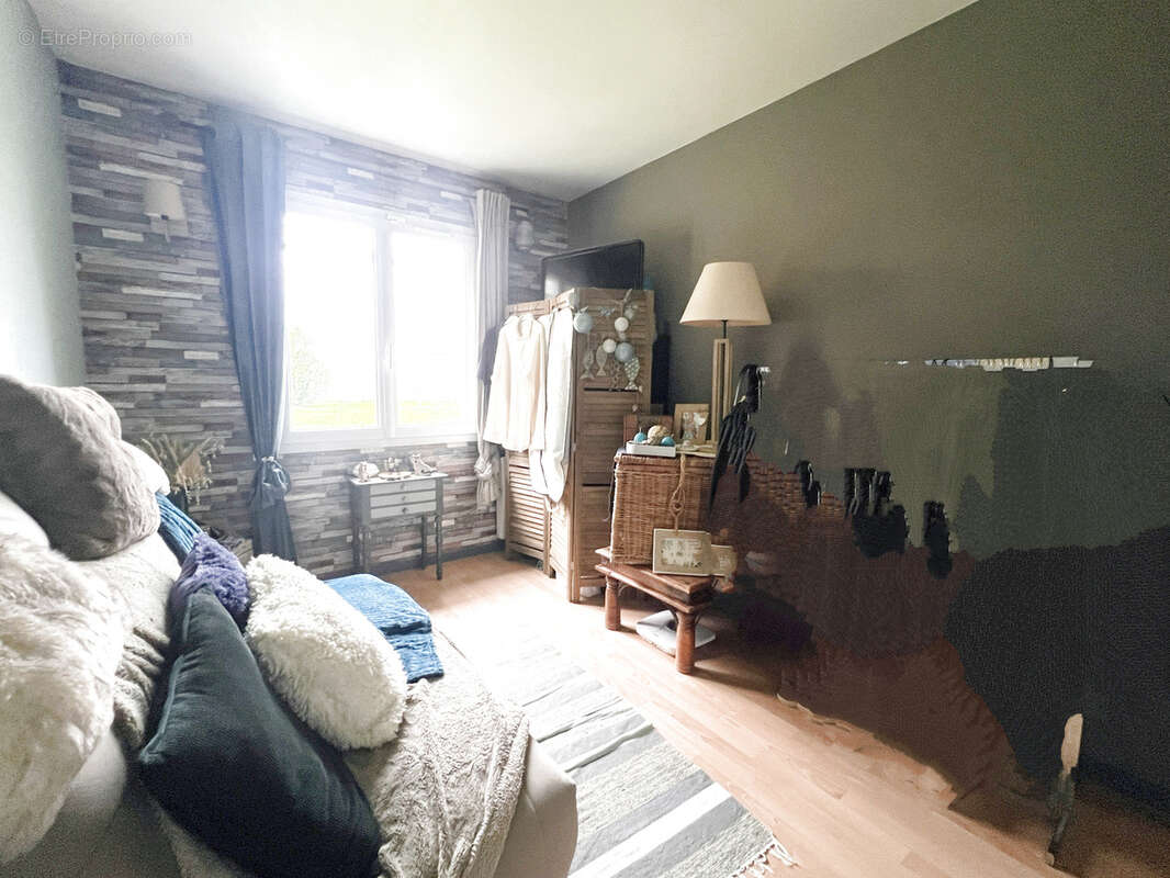 Maison à LA CHAPELLE-FORAINVILLIERS