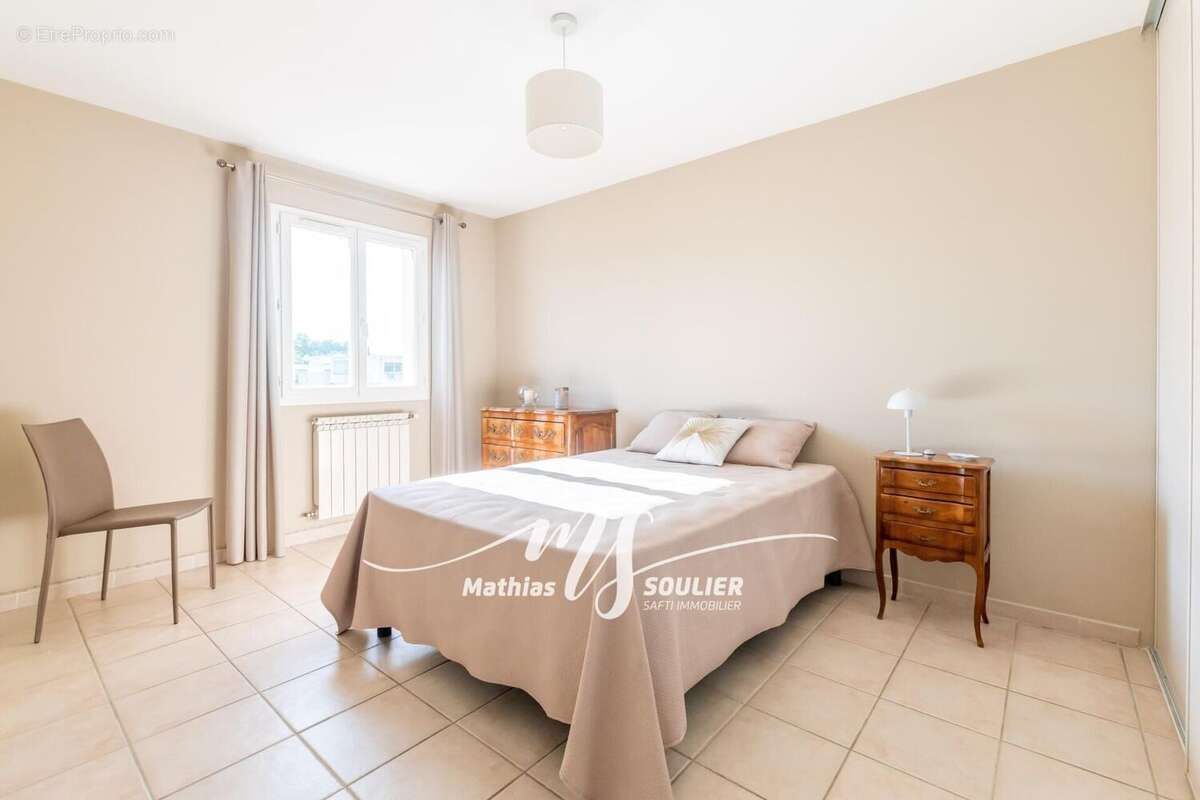 Photo 7 - Maison à VENELLES