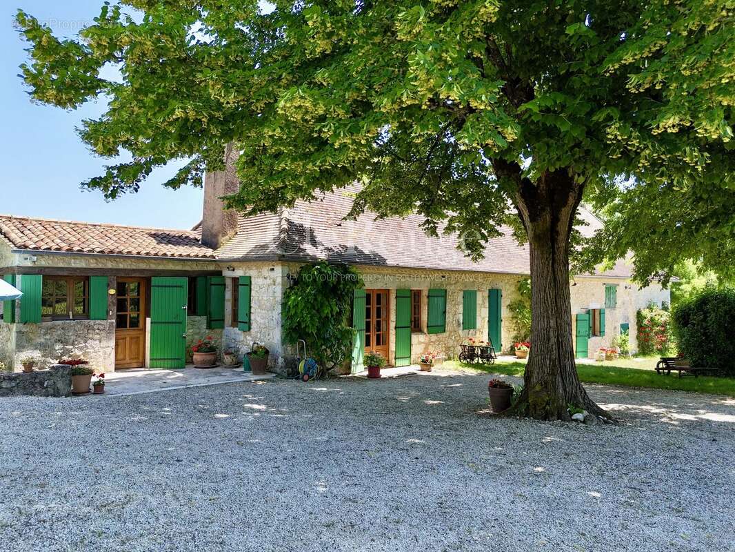 Maison à MONBAZILLAC