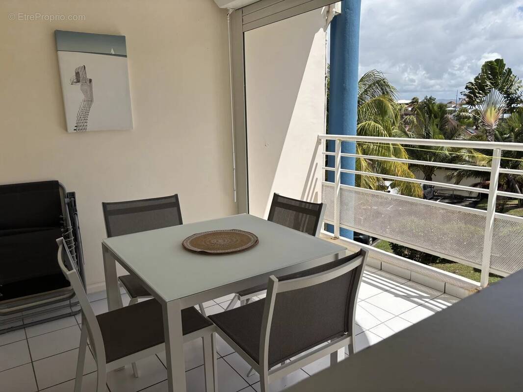 Appartement à LES TROIS-ILETS