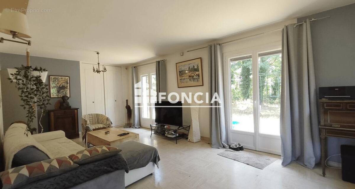 Maison à SAINT-CYR-EN-VAL