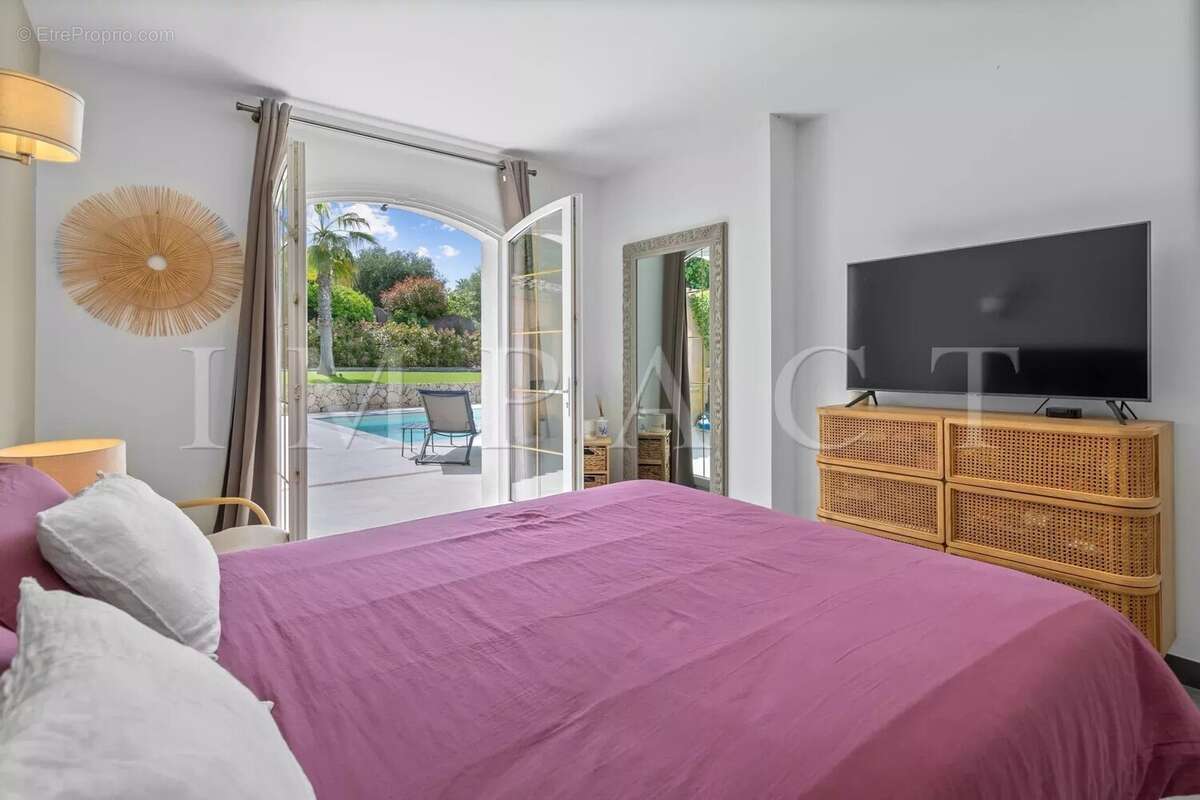 Maison à MOUANS-SARTOUX