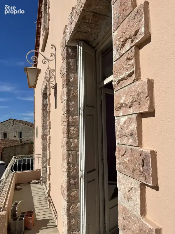 Coup de cœur : Maison de ville 3 faces avec cour et grand garage - photo 10