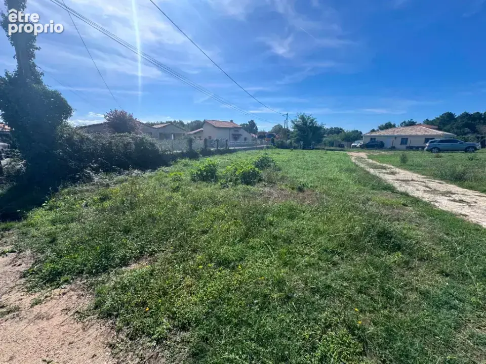Terrain à LESPARRE-MEDOC