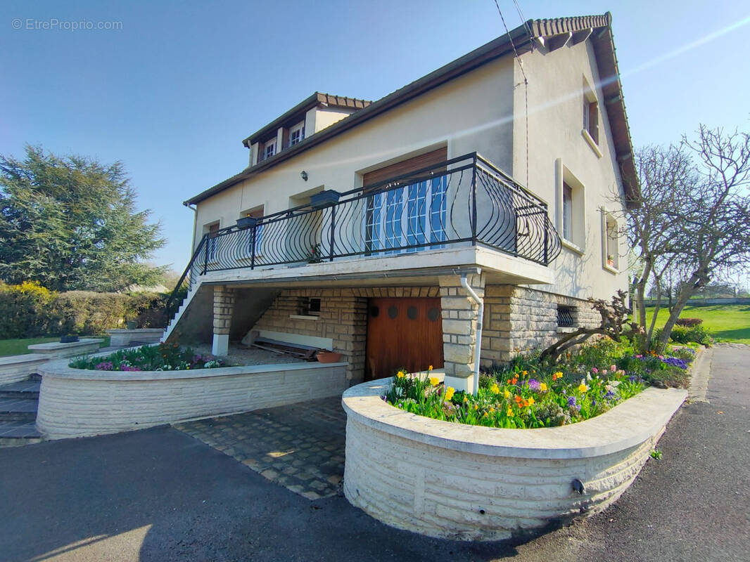 Maison à VILLERS-COTTERETS