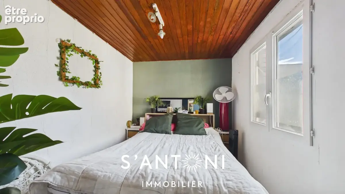 Agde  maison familiale de 102 m² avec véranda, piscine et garage - photo 8