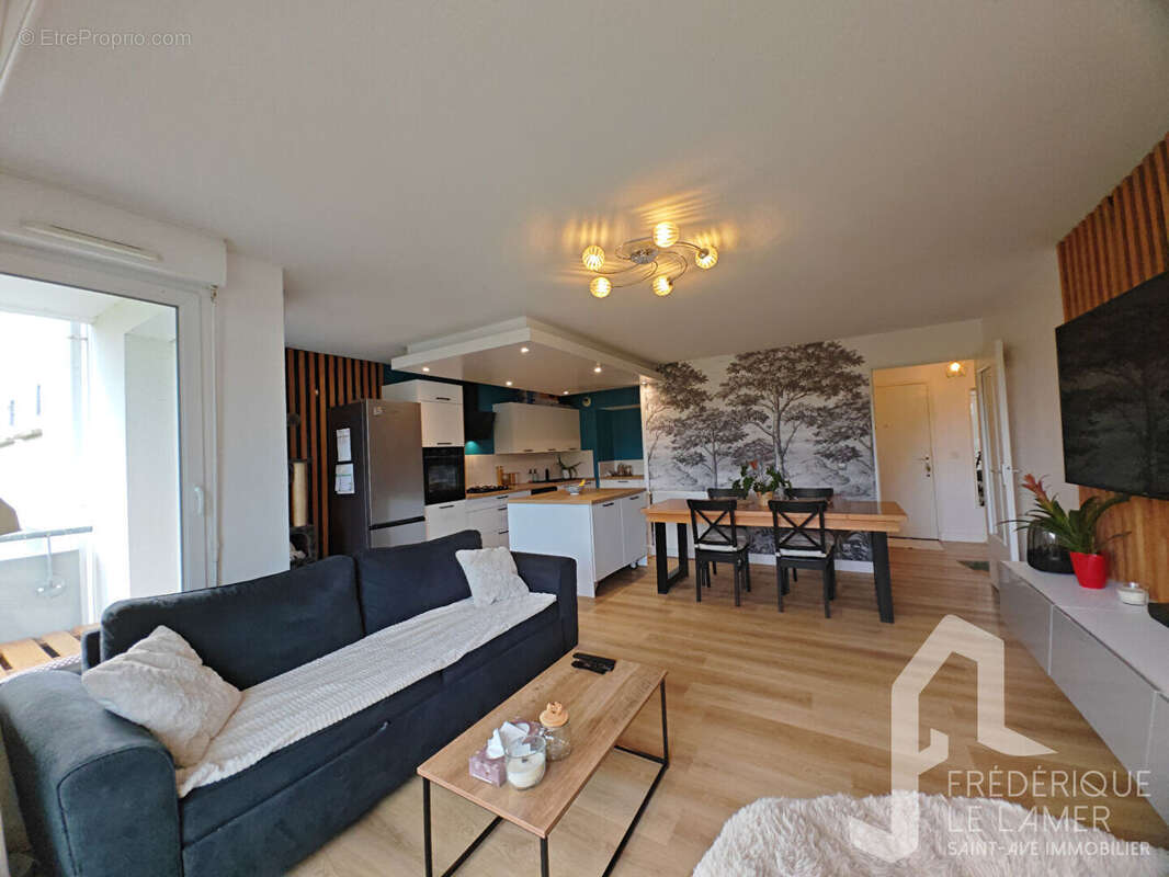 Appartement à SAINT-AVE