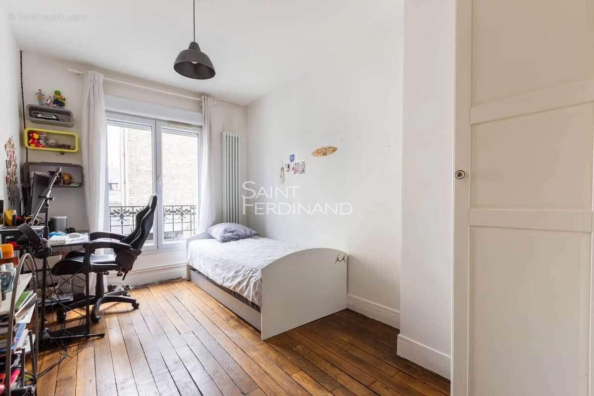 Appartement à PARIS-19E