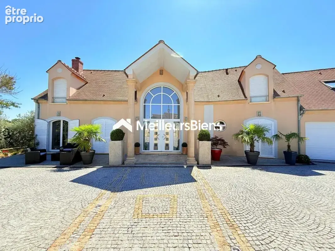 Maison 250 m² à Luzarches, 5 chambres et sous-sol aménagé - photo 25