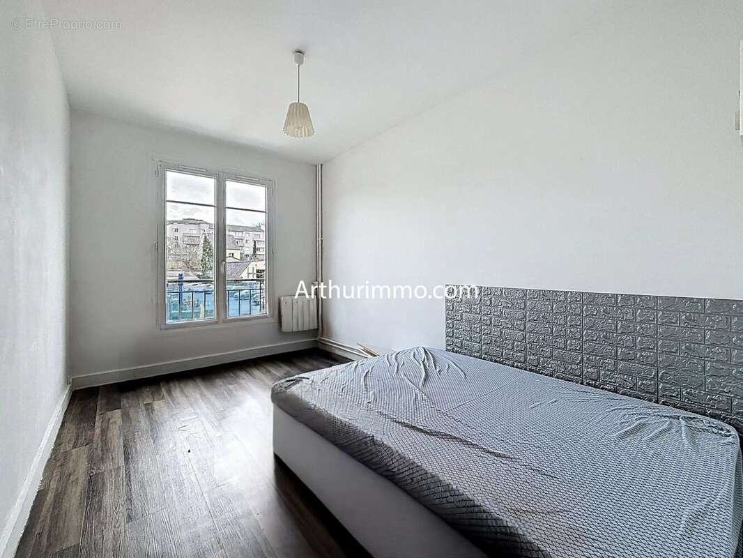 Appartement à BOISSY-SAINT-LEGER