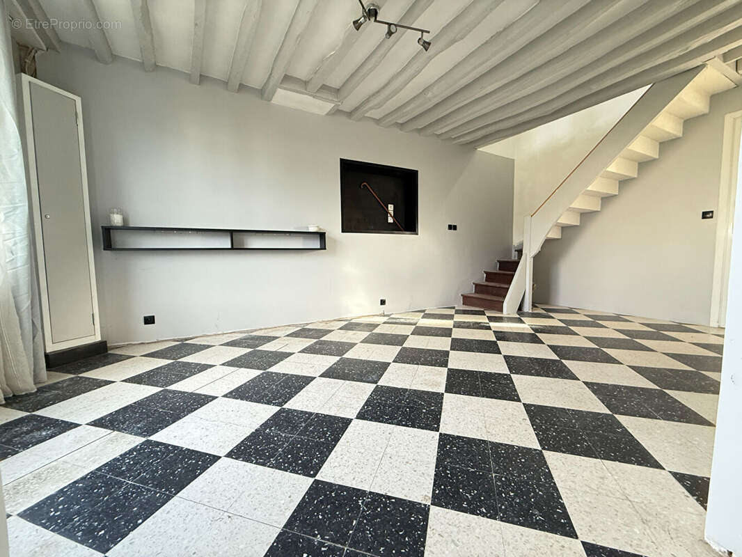 Maison à MONTHYON
