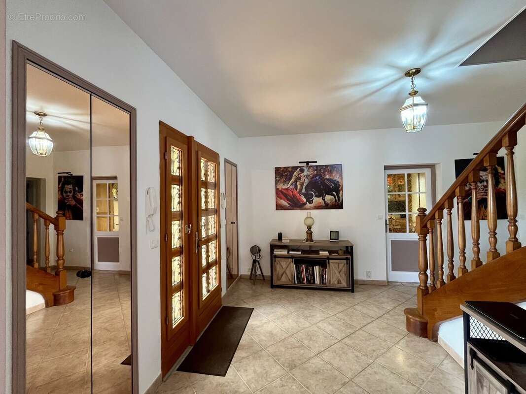 Belle maison périgourdine avec vue dégagée, grand jardin et prestations de qualité! - photo 12