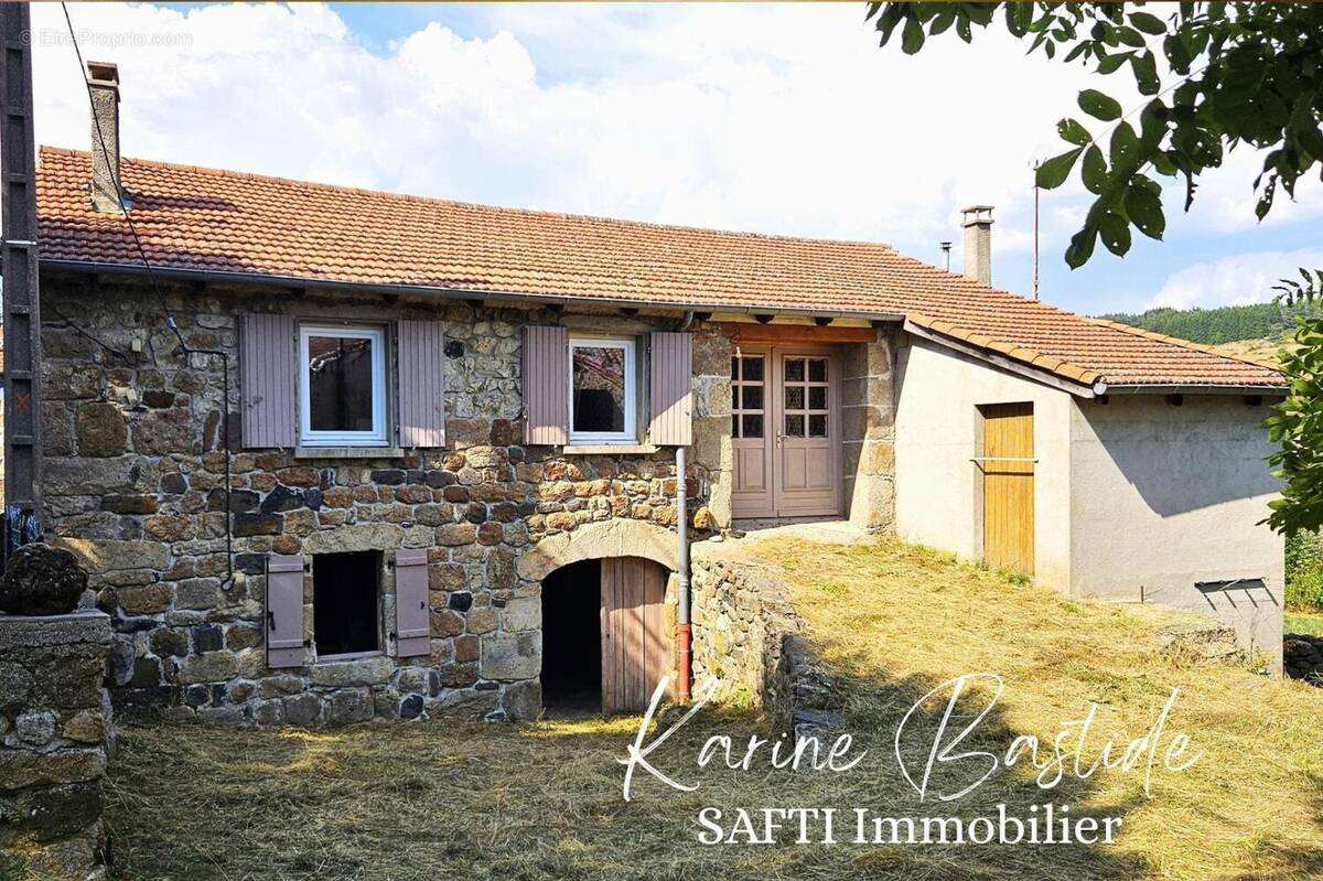 Photo 1 - Maison à SALETTES