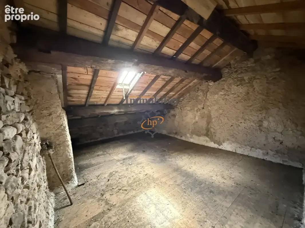 Maison de village de caractère avec remise. - photo 12
