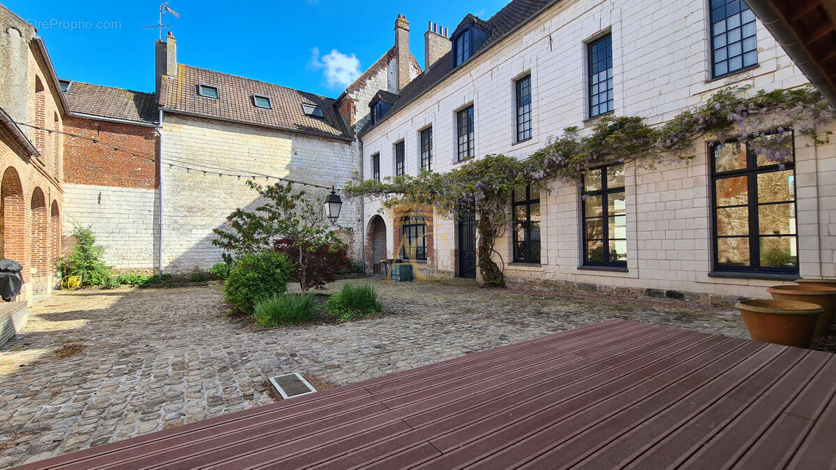 Maison à MONTREUIL