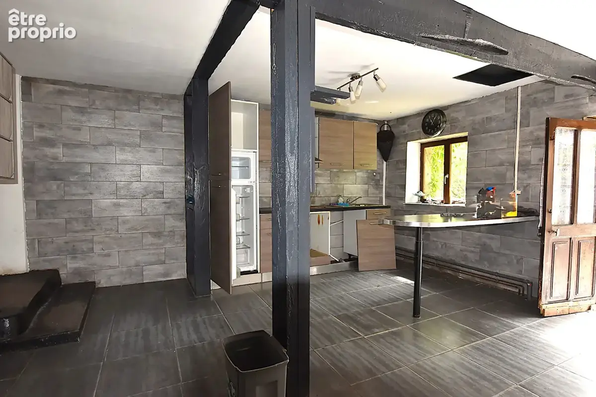 Saint-gérand-le-puy / ensemble immobilier 193 m² - photo 5