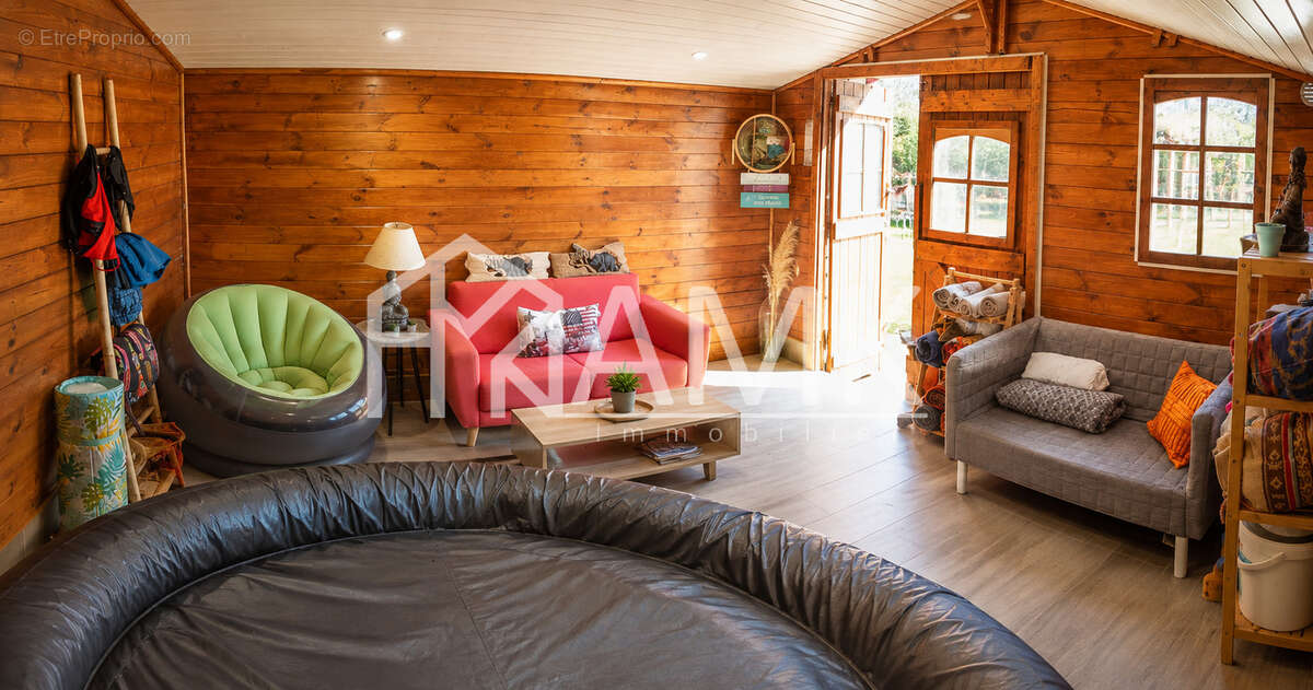 A izeaux  une propriété comparable à aucune autre… - photo 15