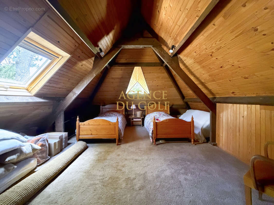 Maison familiale de 145 m2 sur 843 m2 de terrain, secteur forêt Stella - photo 9