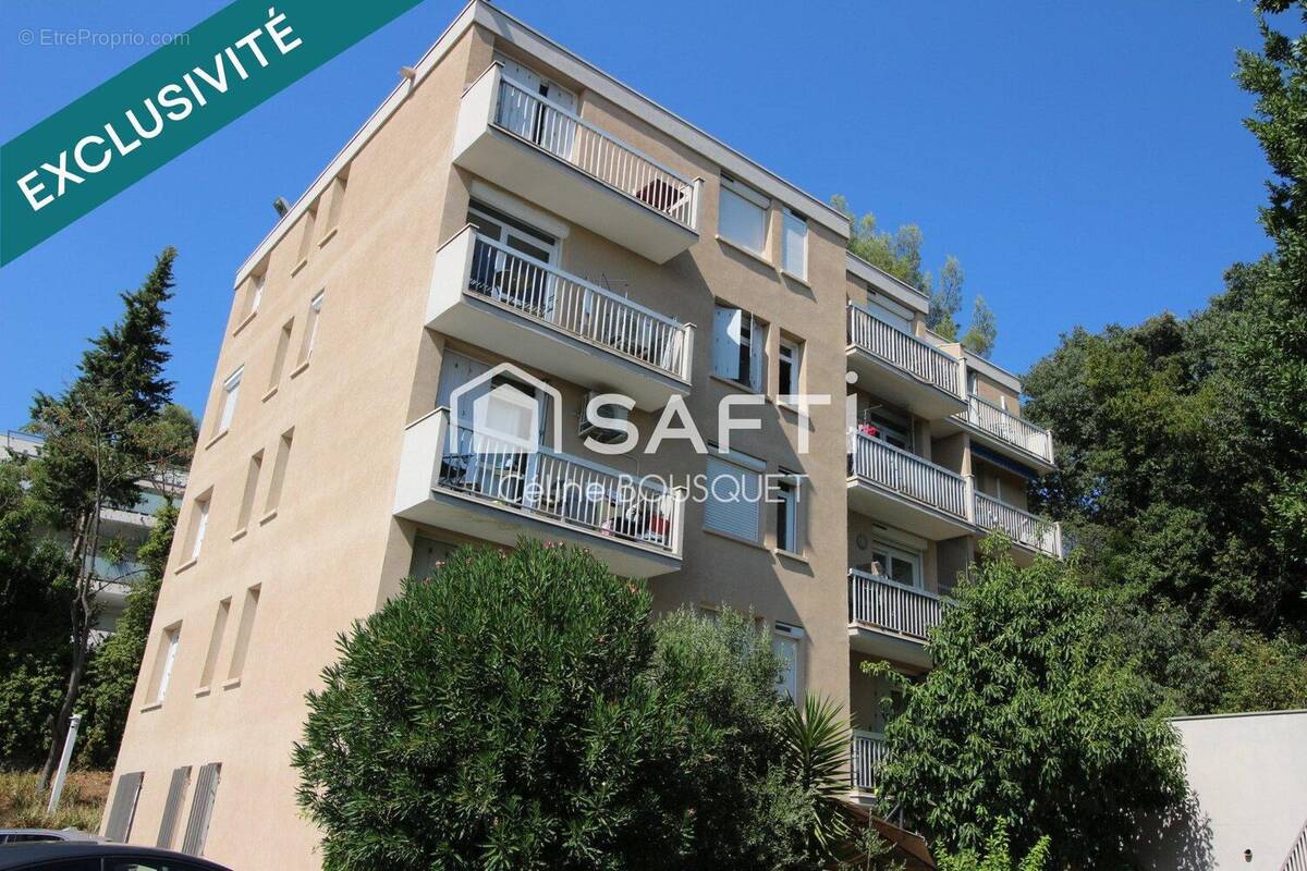 Appartement 40 m² à Nimes  - photo 1