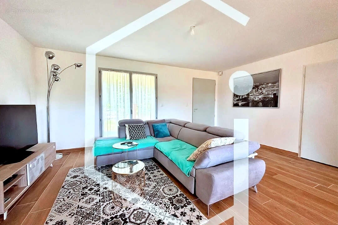 Maison à COSNE-COURS-SUR-LOIRE