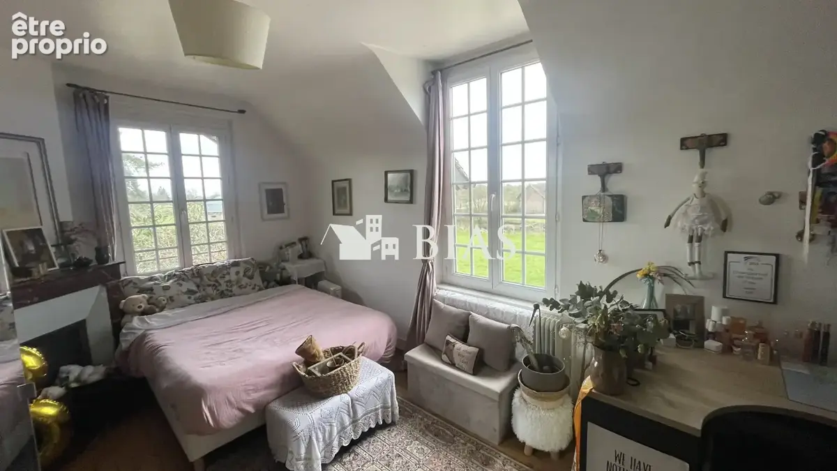 Maison 260 m² à Bernay  - photo 4
