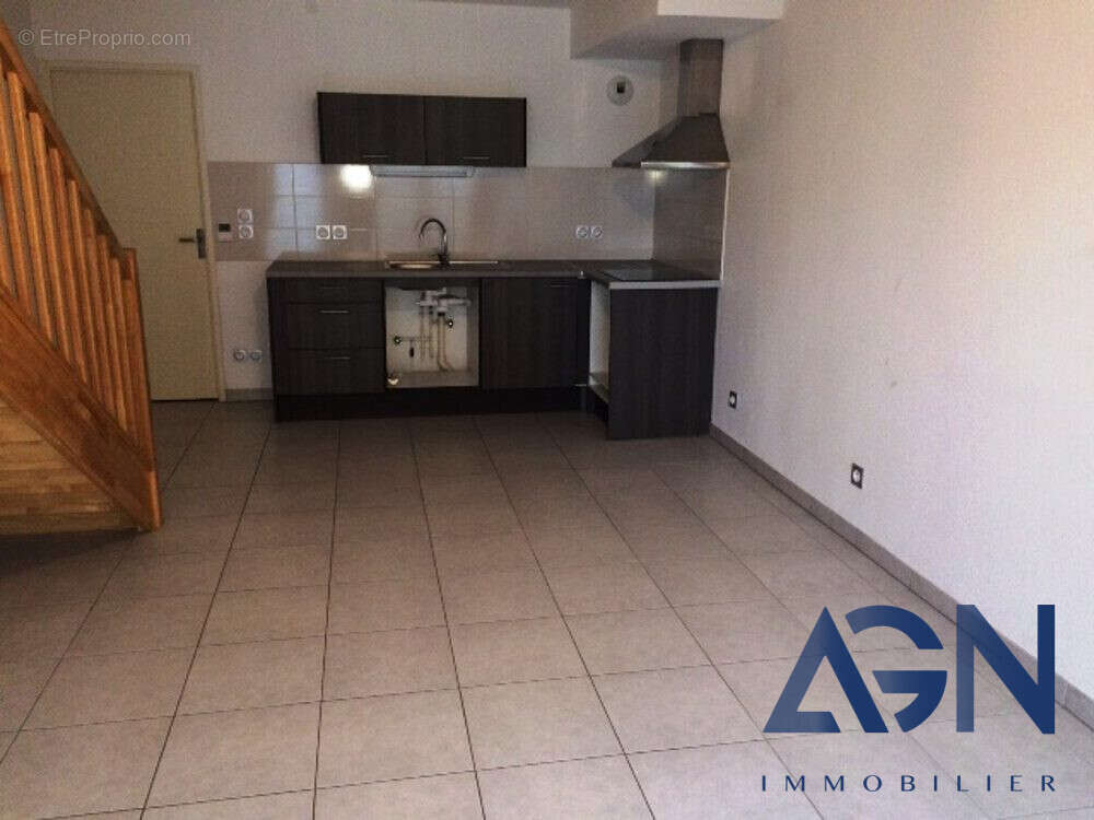 Appartement à JUVIGNAC