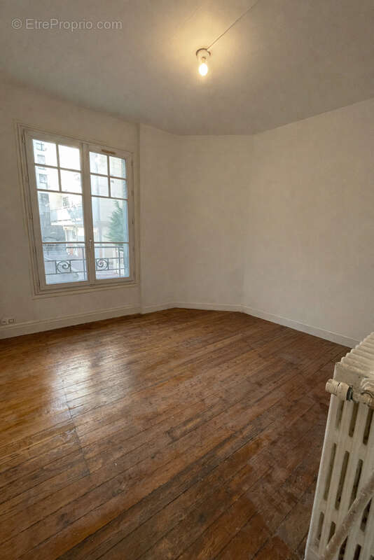 Appartement à ENGHIEN-LES-BAINS