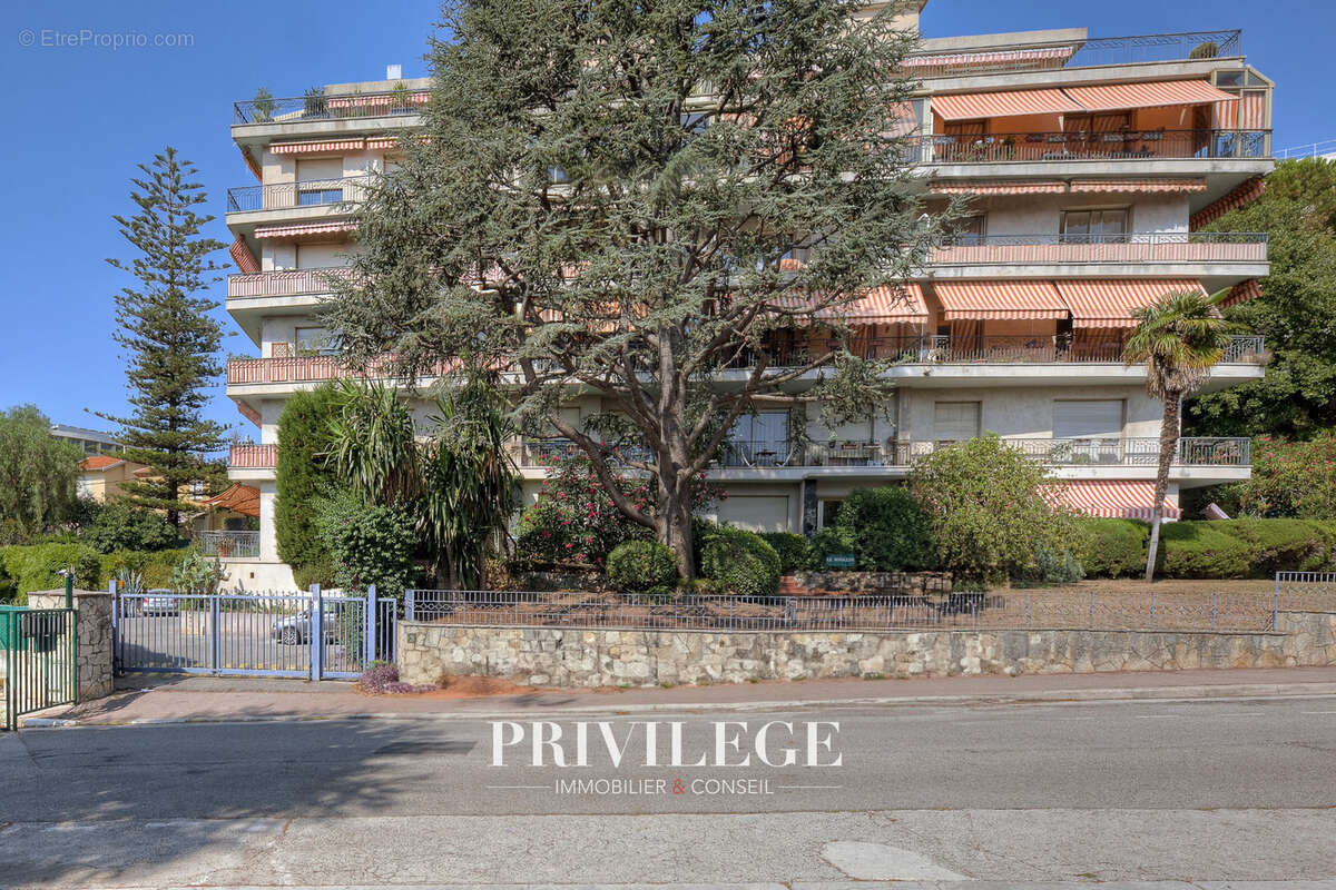 Nice Ouest   Proche Promenade des Anglais, 2 pièces lumineux avec terrasse, parking et échappée mer - photo 27