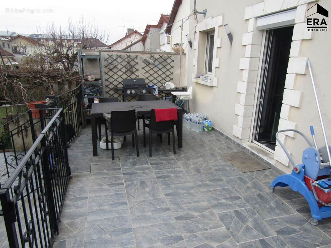 Maison à DRANCY