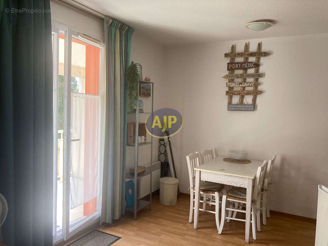 Appartement à LE VERDON-SUR-MER