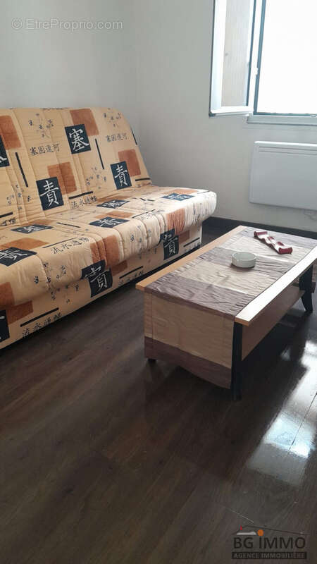 Appartement à VIAS