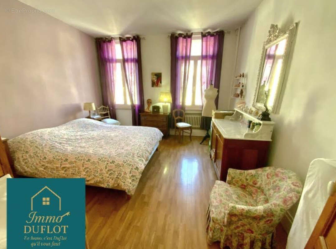 Maison à SAINT-AMAND-LES-EAUX