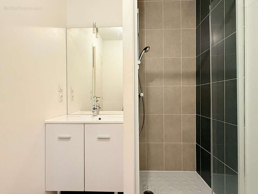 Appartement à LES SORINIERES