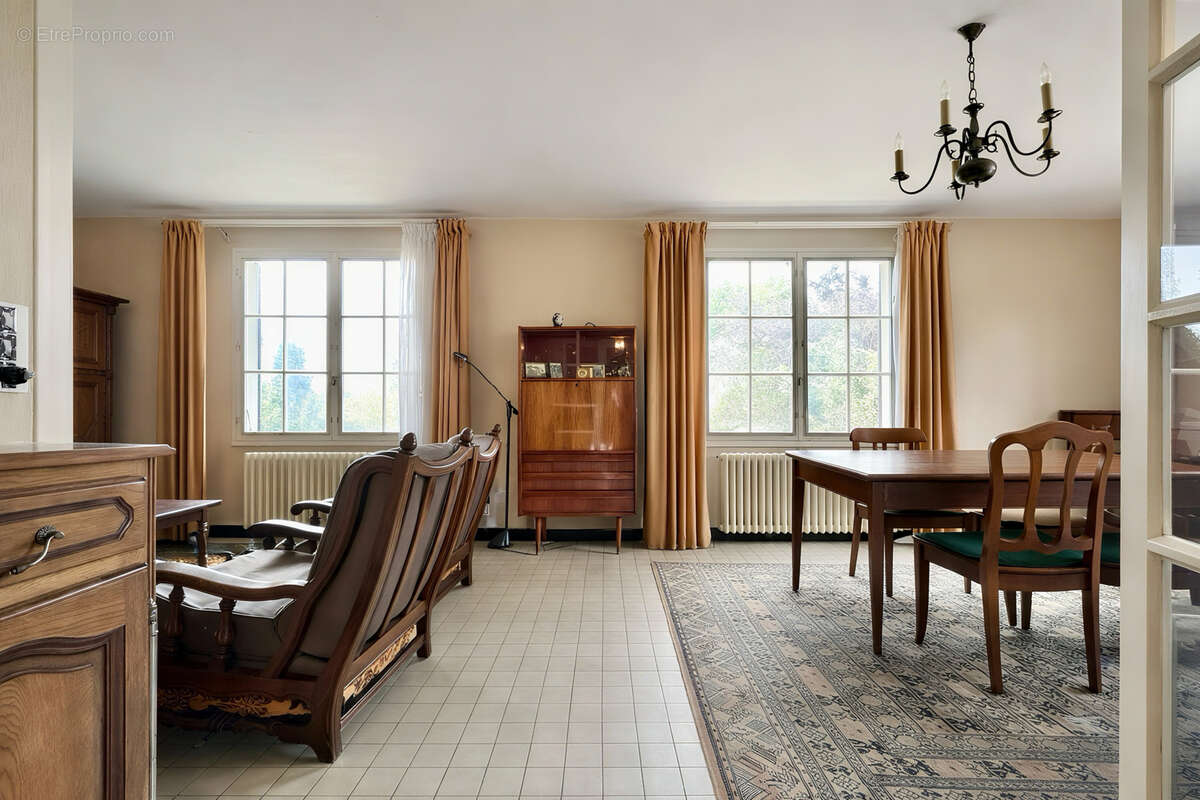 Maison à SENLIS