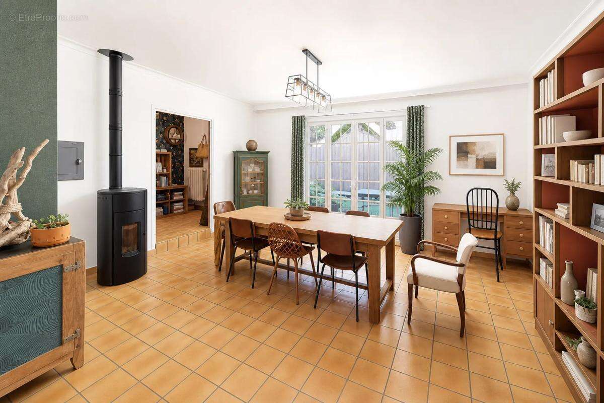 Maison à ARES