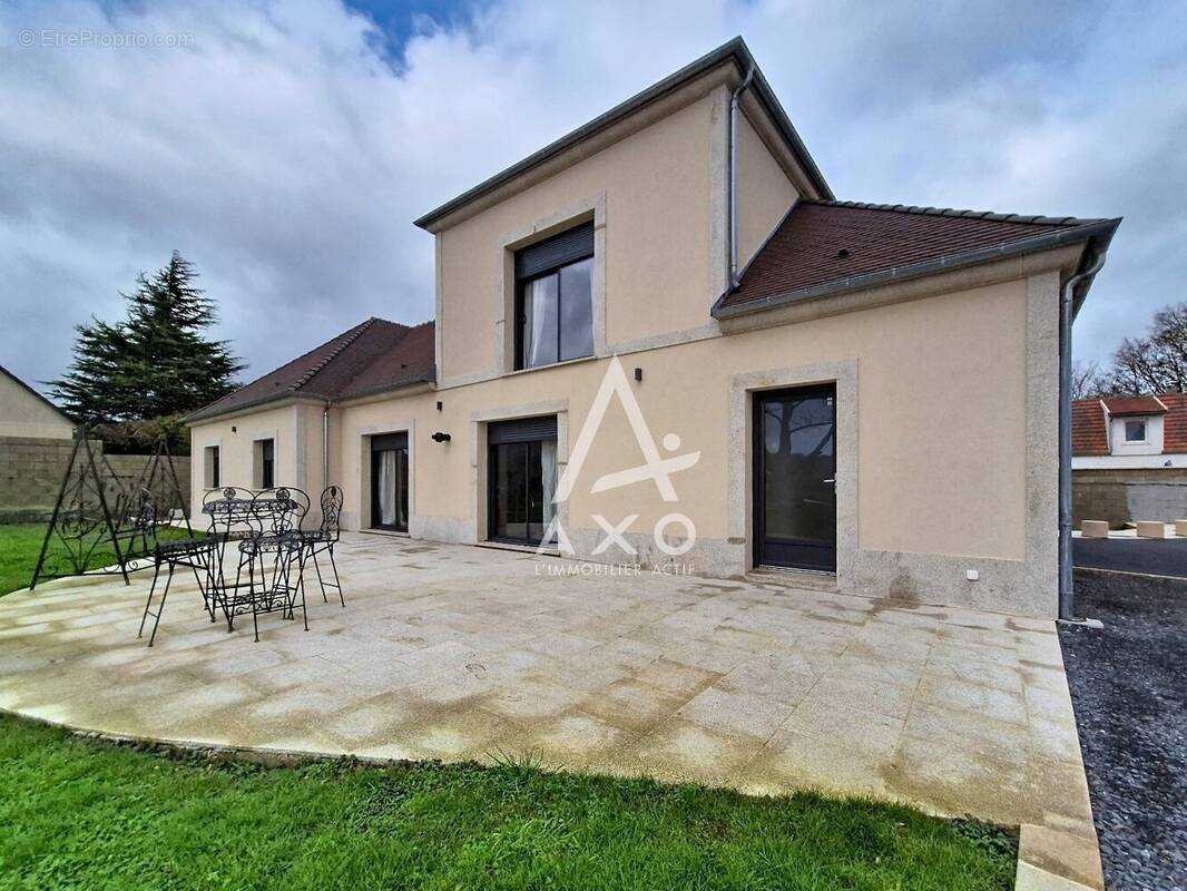 Maison à FOUQUENIES
