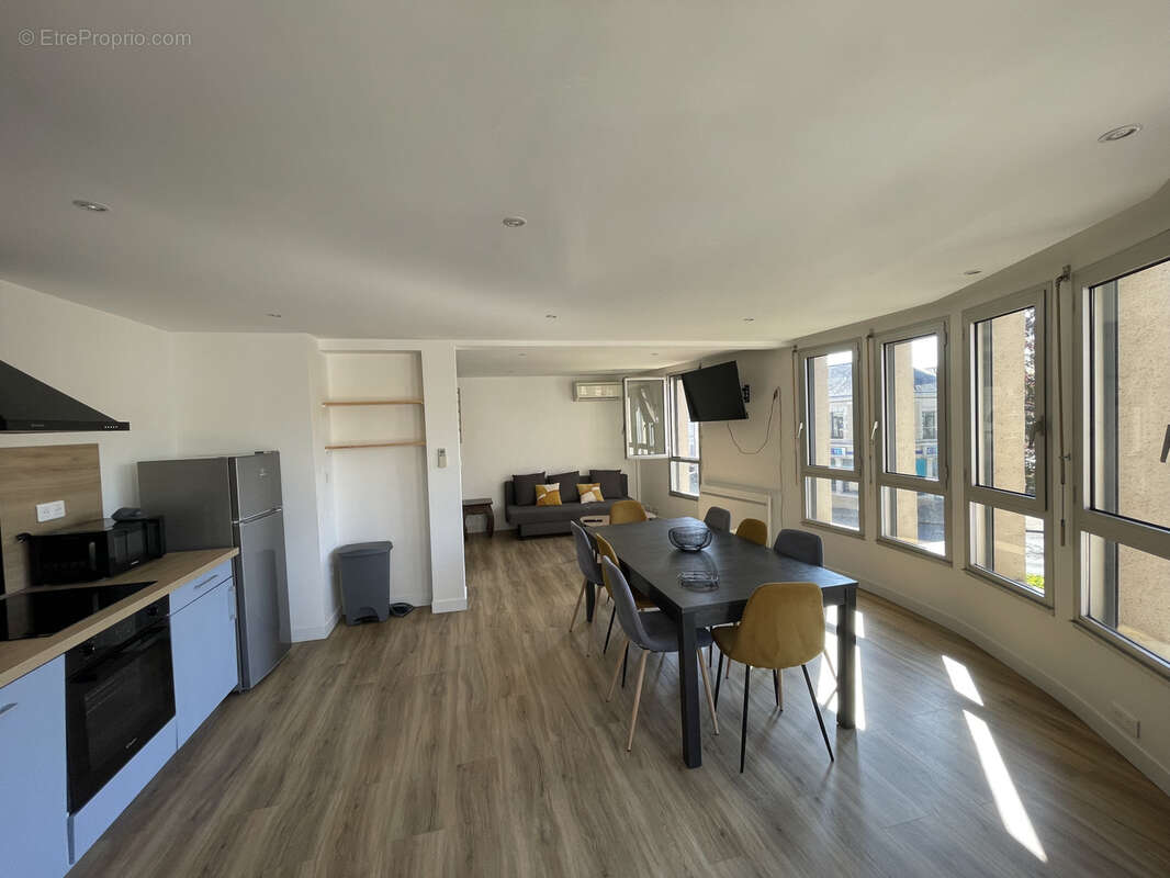 Appartement à SABLE-SUR-SARTHE