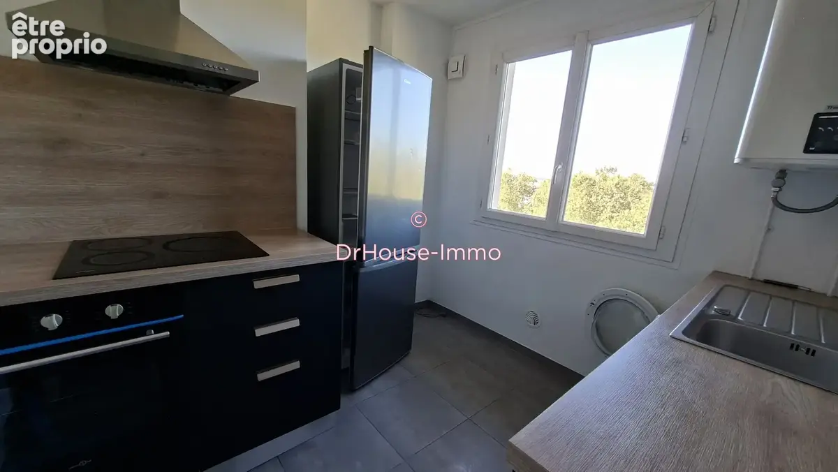 Appartement 4 pièces 64 m² à vendre à Tarbes (65000) - photo 3
