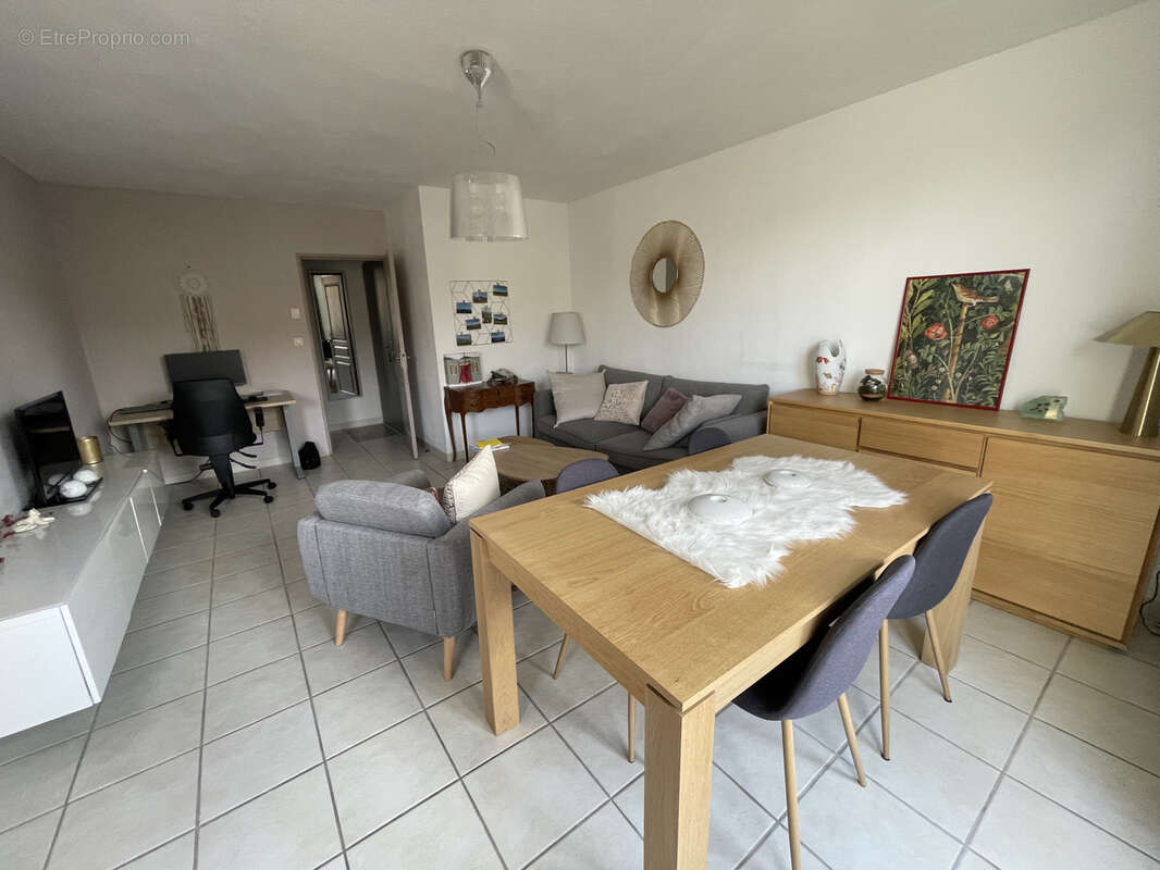 Malaucene / appartement avec terrasse 35m2 / parking en sous sol - photo 9