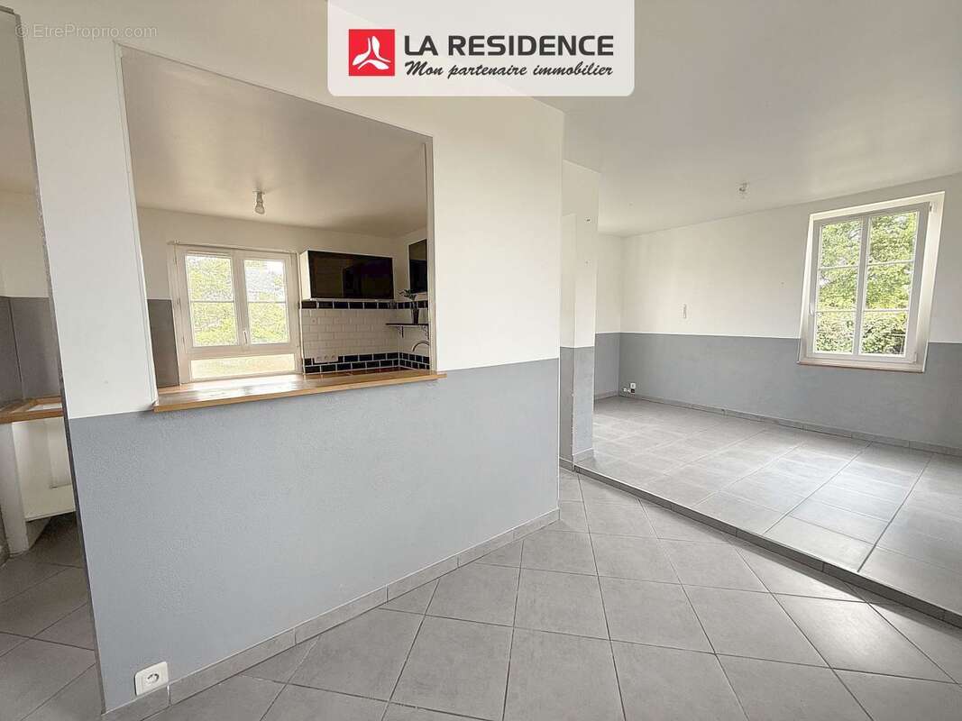 Maison à BENNECOURT