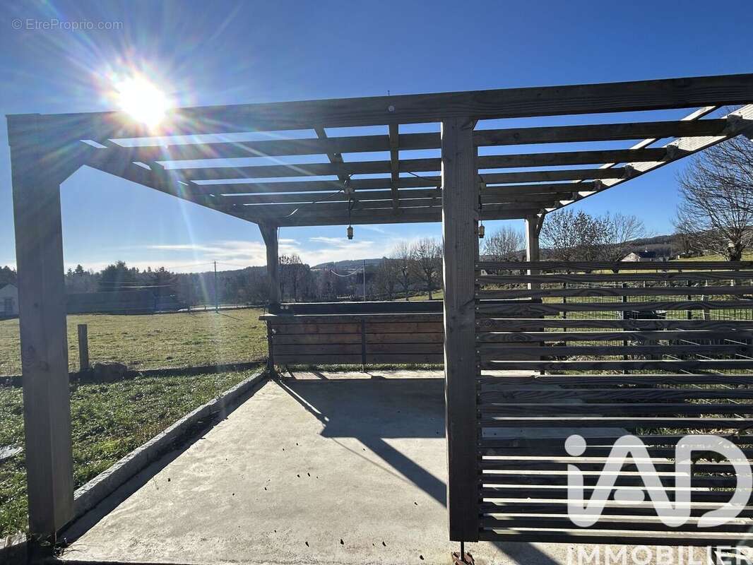 Photo 9 - Maison à AUMONT-AUBRAC